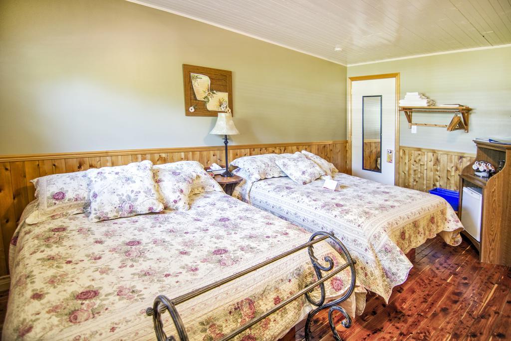 Auberge Au Soleil Levant Piopolis Eksteriør billede