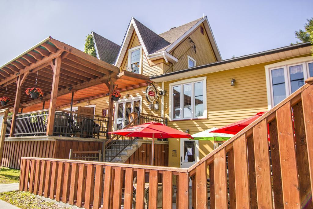 Auberge Au Soleil Levant Piopolis Eksteriør billede